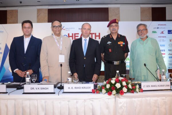 Inaugural speakers group photo post inaugural session at InnoHEALTH 2017 Inaugural speakers group photo post inaugural session at InnoHEALTH 2017