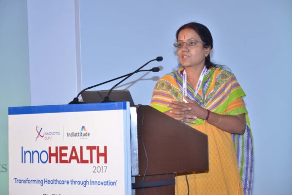 Gayathree Mohan presenting his innovation at InnoHEALTH 2017 Gayathree Mohan presenting his innovation at InnoHEALTH 2017