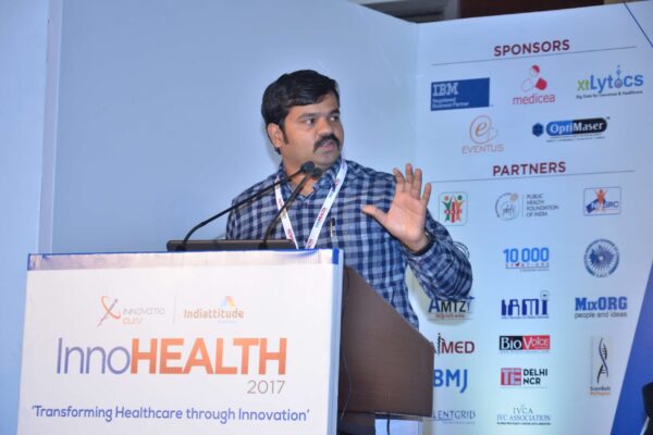Sri Harsha presenting his innovation at InnoHEALTH 2017 Sri Harsha presenting his innovation at InnoHEALTH 2017