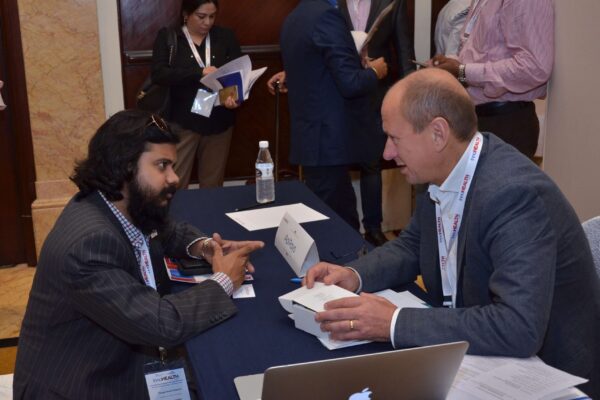 Jan Erik Hedborg from ApiRays interacting with Dr Dayaprasad G Kulkarni at B2B meeting of InnoHEALTH 2017 Jan Erik Hedborg from ApiRays interacting with Dr Dayaprasad G Kulkarni at B2B meeting of InnoHEALTH 2017