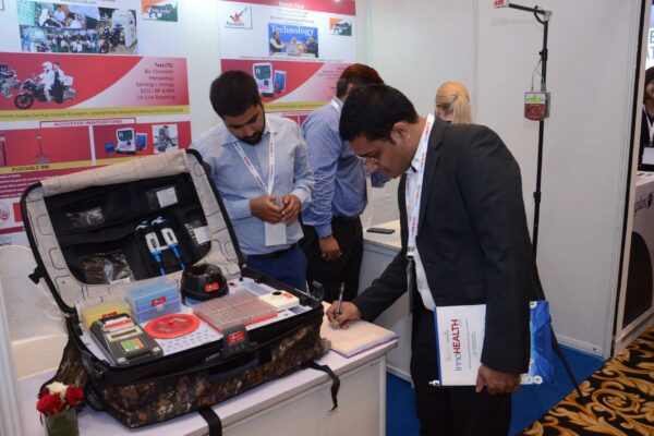 Dr Saurabh Gupta from NIT Raipur providing detaills to Accuster Technologies Dr Saurabh Gupta from NIT Raipur providing detaills to Accuster Technologies