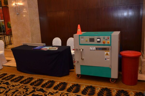 Optimaser booth and product at InnoHEALTH 2017 Optimaser booth and product at InnoHEALTH 2017