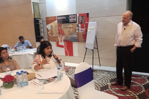 6. A participant interacts with Chris Lloyd at the master class for improving care at hospitals through lean - InnoHEALTH 2018 6. A participant interacts with Chris Lloyd at the master class for improving care at hospitals through lean - InnoHEALTH 2018