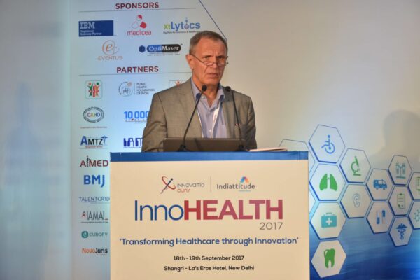 7.-Dr-Jaanus-Pikani-pitching-Documental-at-InnoHEALTH-2017