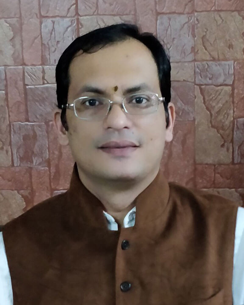 Dr-Mohit-Gambhir,-jury-at-InnoHEALTH-Conference-2019