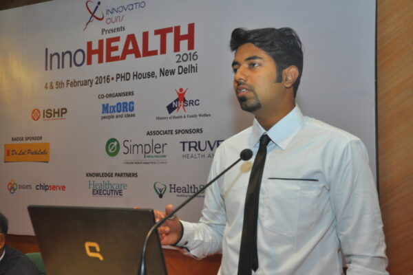 Participant at young innovators award 2016-1