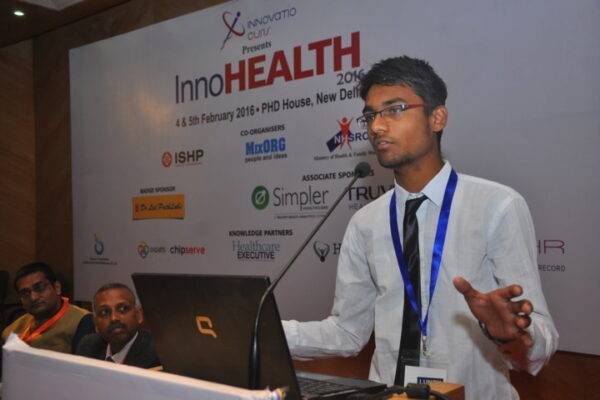 Participant at young innovators award 2016-3