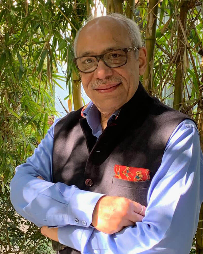 Dr.-Alok-Chopra,-speakar-at-InnoHEALTH-Conference-2019_