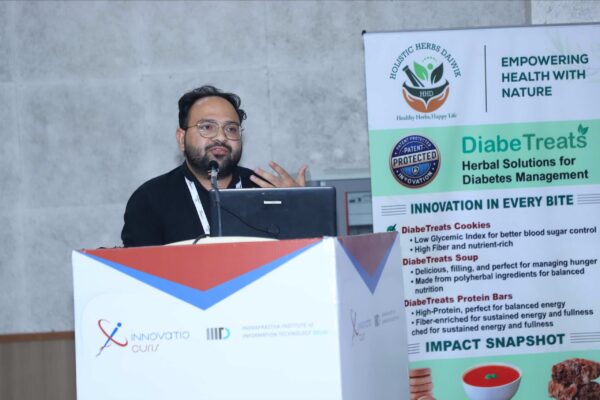 Sandeep presenting at Young Innovator_s Award at InnoHEALTH 2024-5 Sandeep presenting at Young Innovator_s Award at InnoHEALTH 2024-5