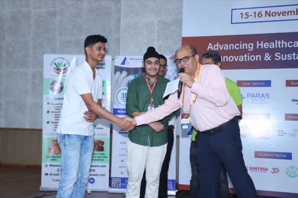 Tanjot Singh and team wins first prize in Young Innovator_s Award at InnoHEALTH 2024 Tanjot Singh and team wins first prize in Young Innovator_s Award at InnoHEALTH 2024