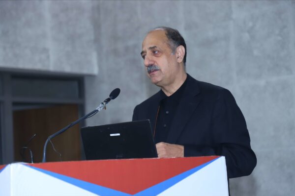 3. Dr. Ravi Gaur speaking at the BRIDGING THE GAP session at InnoHEALTH 2024-6 3. Dr. Ravi Gaur speaking at the BRIDGING THE GAP session at InnoHEALTH 2024-6