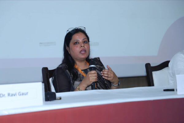 6. Noor Fatma from Easiofy speaking at the BRIDGING THE GAP session at InnoHEALTH 2024-2 6. Noor Fatma from Easiofy speaking at the BRIDGING THE GAP session at InnoHEALTH 2024-2