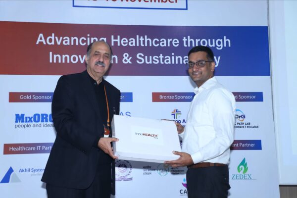 Dr. Ravi Gaur from DRG Labs presenting memento of appreciation to Prpf. saurabh Gupta from NIT Raipur in BRIDGING THE GAP session at InnoHEALTH 2024 Dr. Ravi Gaur from DRG Labs presenting memento of appreciation to Prpf. saurabh Gupta from NIT Raipur in BRIDGING THE GAP session at InnoHEALTH 2024