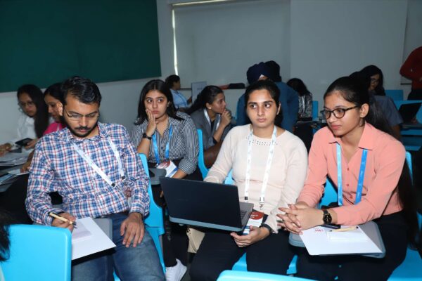Participants of the workshop on building conversational AI at InnoHEALTH 2024-3
