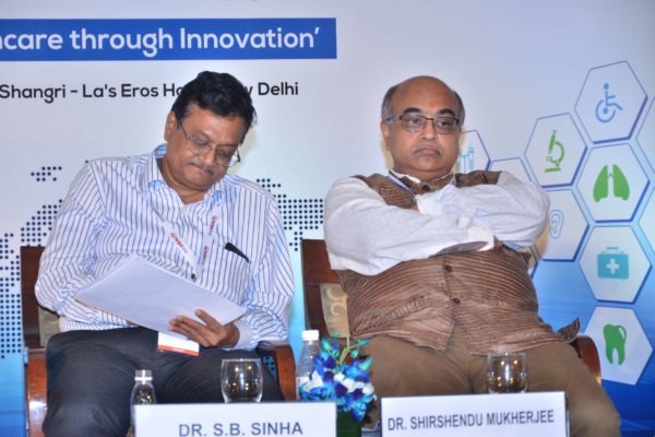 Dr S B Sinha and Shirshendu Mukherjee as jury of Young Innovator award at InnoHEALTH 2017