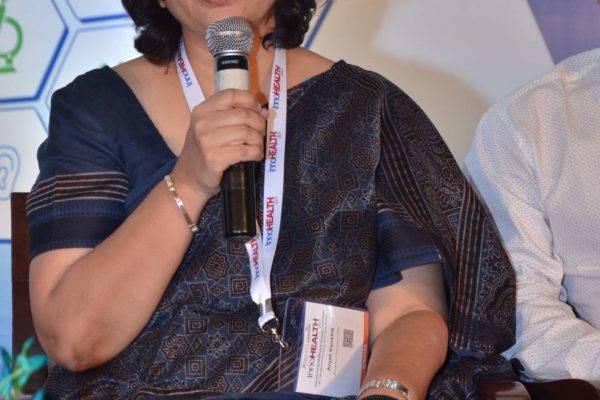 Dr Anjali Kaushik sharing her views on Challenges & Redefining Healthcare Landscape at InnoHEALTH 2017