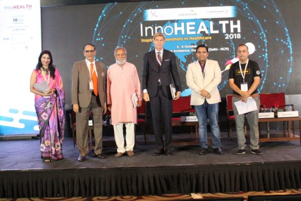 18. Dr Swati Maheshwari, Dr V K Singh, Dr Anil Kumar Guptam, H.E Klas Molin, Srijan Pal and Sachin Gaur at the inaugural session of InnoHEALTH 2018