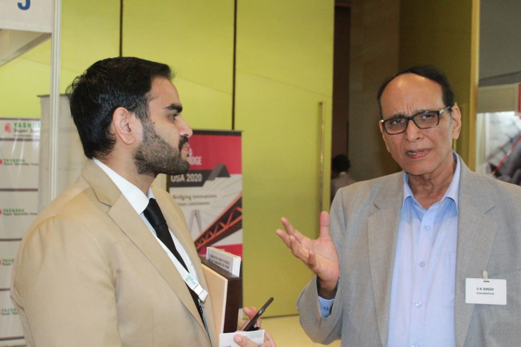 Arjun Dang and Dr. VK Singh at InnoHEALTH 2019